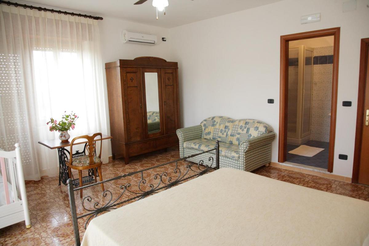 كاباتشو - بايستوم B&B La Porta Del Cilento المظهر الخارجي الصورة