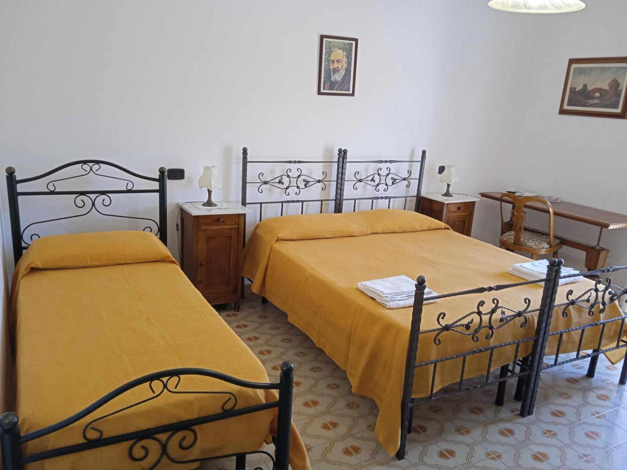 كاباتشو - بايستوم B&B La Porta Del Cilento المظهر الخارجي الصورة